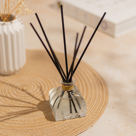 'Tree of Life' Aromatherapy Reed Diffuser - Oud & Cypress